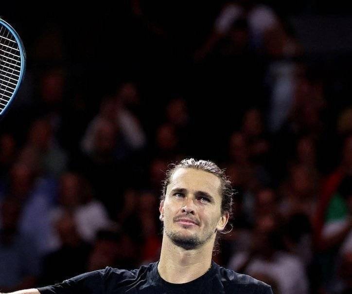 开云sport-年终总决赛逆转法网，梅德韦杰夫扛起全队