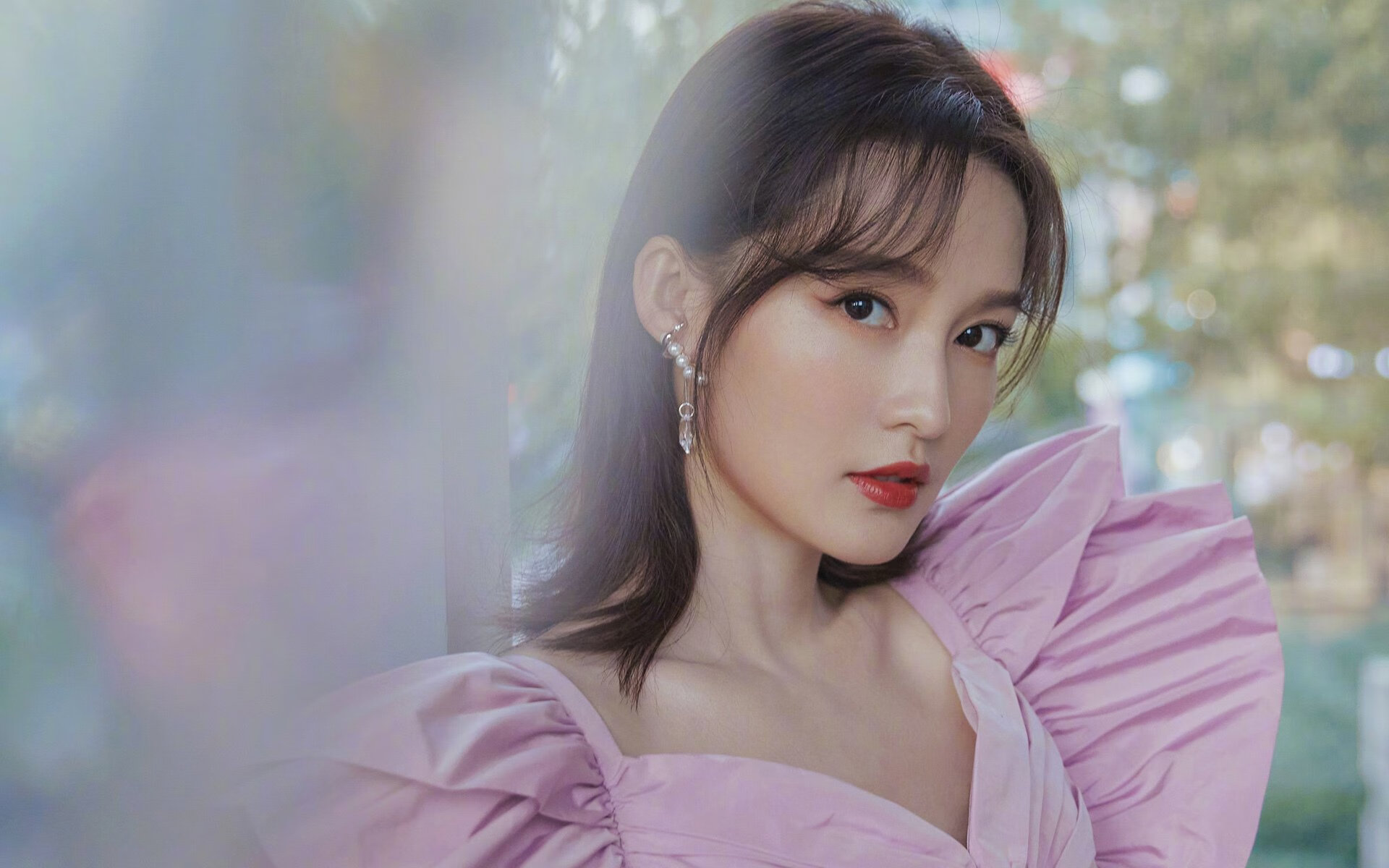 赛道与球场的双城记，佩雷兹精准封线，哈登强行终结的艺术